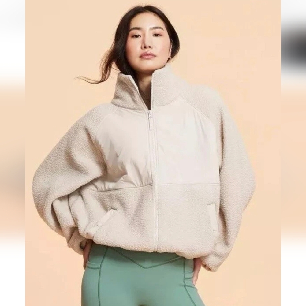 Blogilates Campfire Fleece Jacket Cream Full Zip